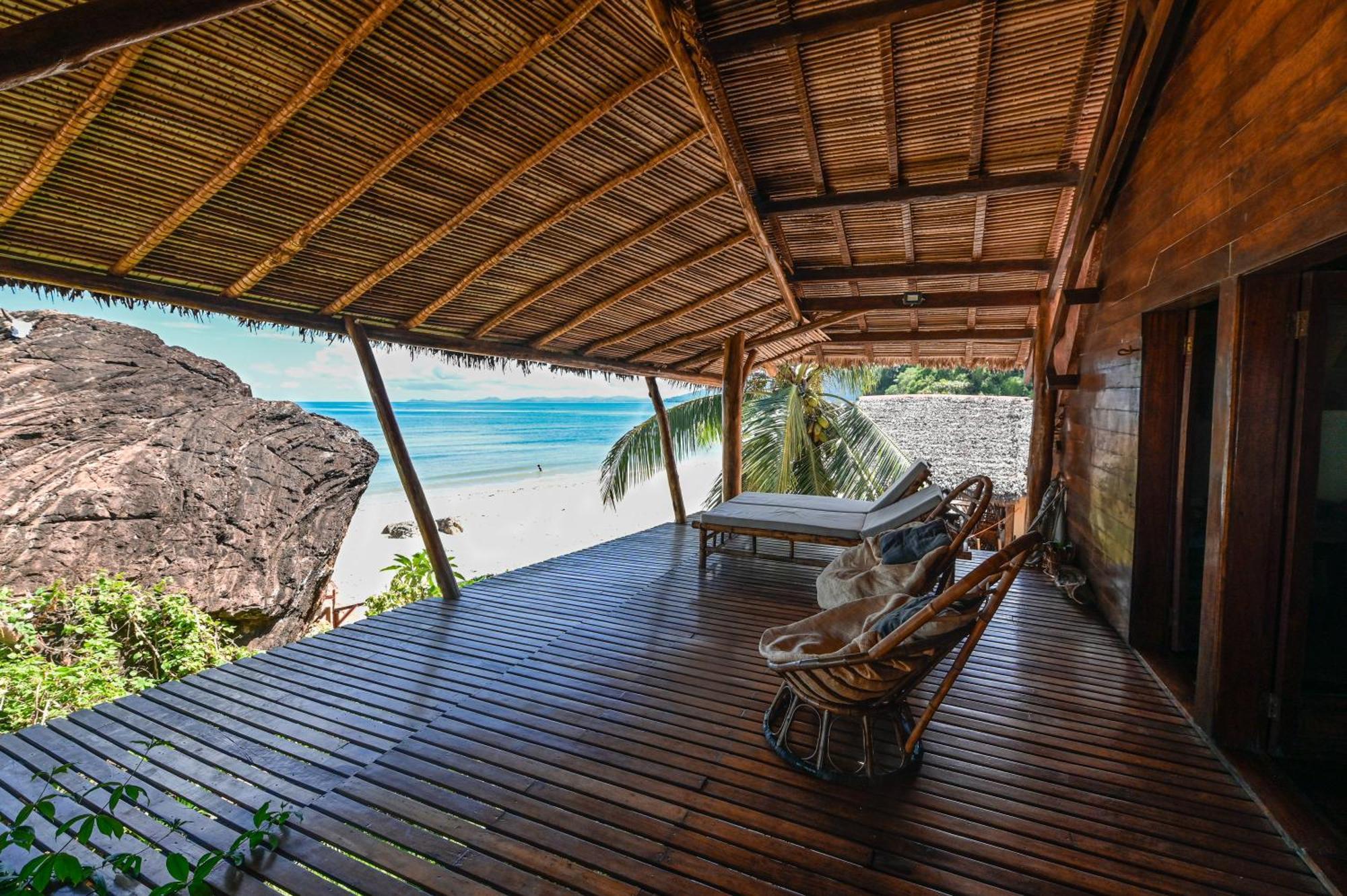 Shambala Madagascar: Beachfront Lodge And Adventures Ambolobozo Luaran gambar