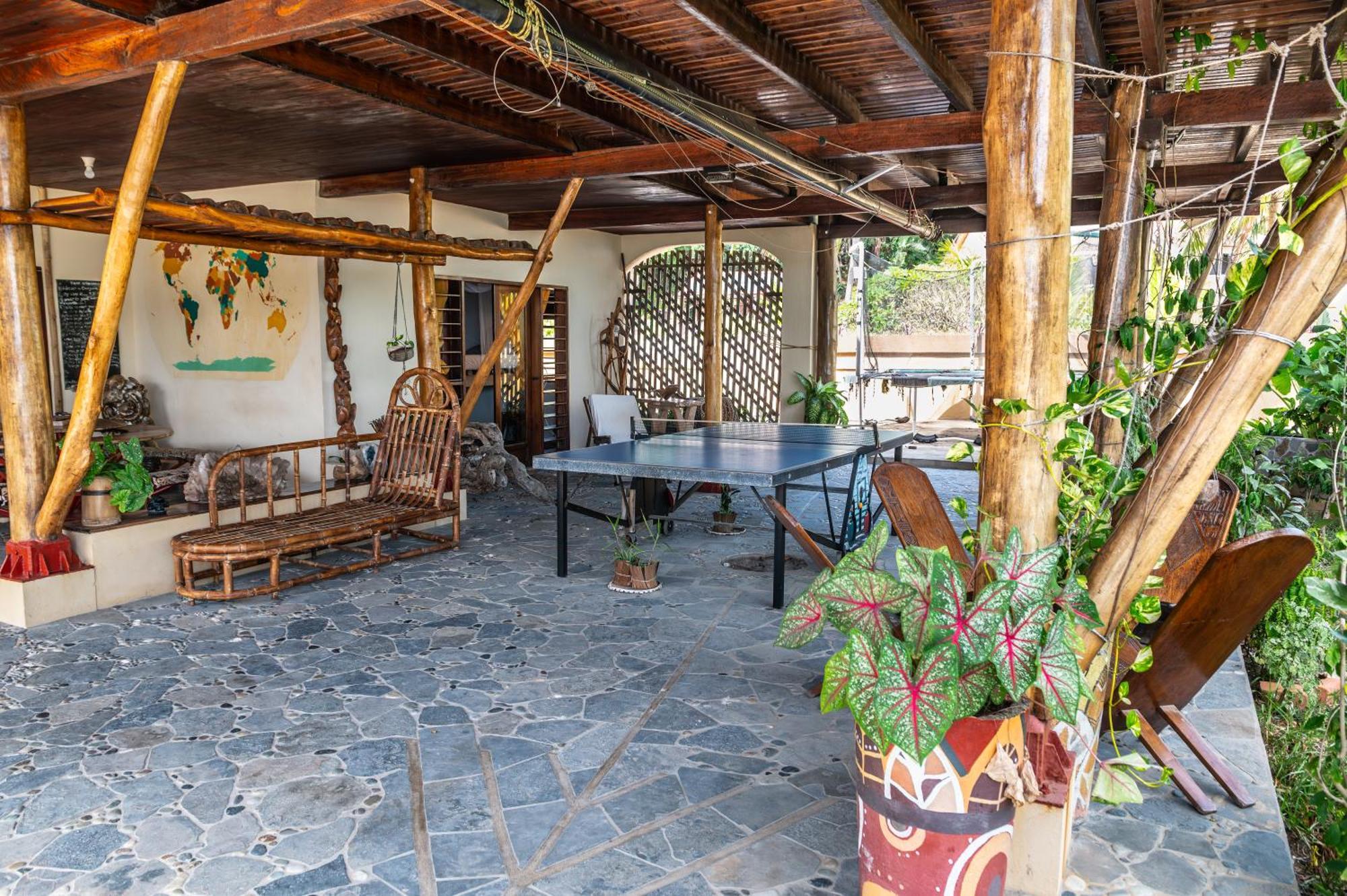 Shambala Madagascar: Beachfront Lodge And Adventures Ambolobozo Luaran gambar
